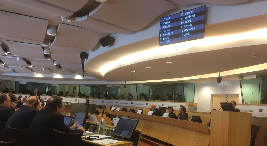 dacdefe5-4290-447f-8e22-a3c2a75ea390